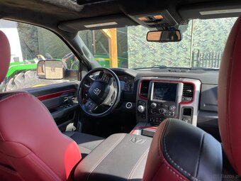 Ram 1500 Rebel 5.7Hemi 65tyś przebiegu - 9