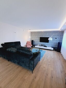 Dom parterowy z użyt. poddaszem o pow. 200 m2,Kościelna Wieś - 9