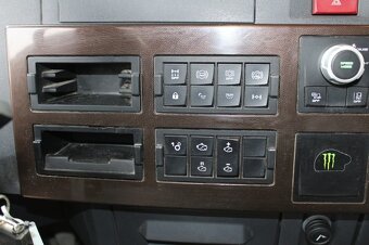 RENAULT T 520 HYDRAULIKA, KAMERA - 9