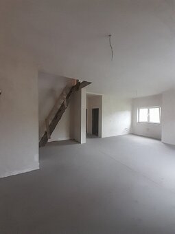 Nowoczesny dom w zabudowie bliźniaczej, Wolica - 9