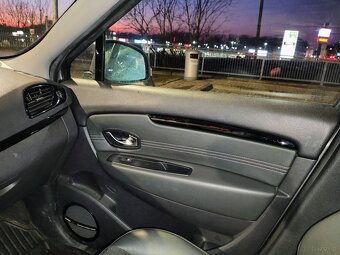 Renault Scenic 3 - 2011r 1.4Tce Bose - 9