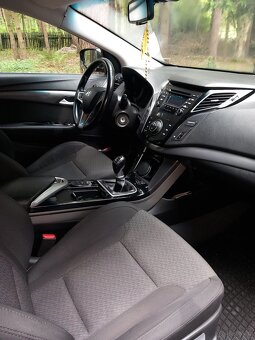 Sprzedam hyundai i40 2,0 177km  2013r - 9