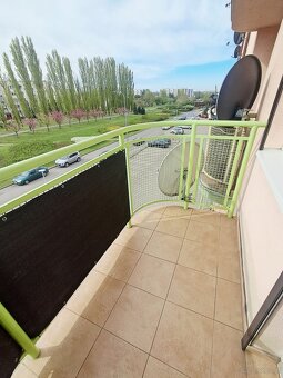 Mieszkanie o pow. 35.08m2, balkon, III p., os. Dobrzec - 9