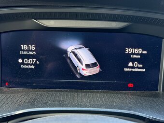 Škoda Octavia 1,5 tsi - 9