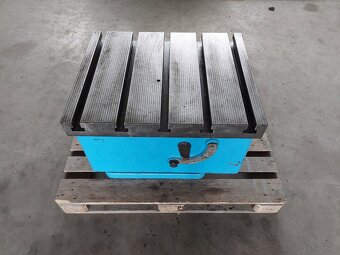 Kątowniki żeliwne, płyty mocujące, kostki - 9