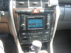 AUDI A8 D2 6.0 W12  420 km  -  cześci - 9